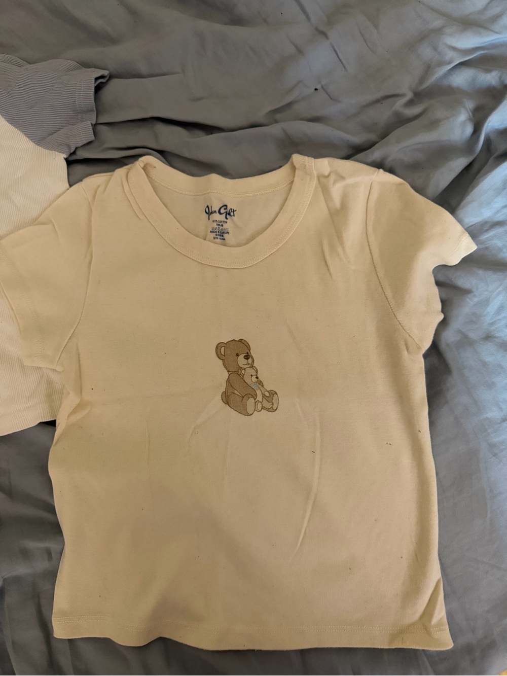 Brandy Melville Cream Teddy Graphic baby  Tee